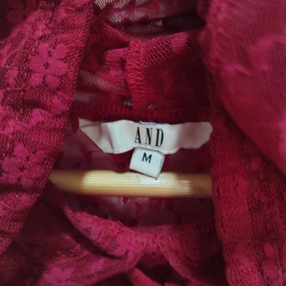 And lace red long short hoodie top - Picture 4 of 4